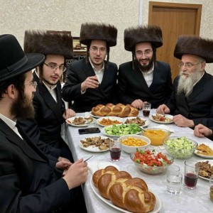 קיצור שלחן ערוך הלכות סעודה (סי' מ"ב כ-כא)