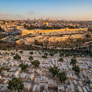 כך קנה הרה"ק מראחמיסטריווקא את האוהל על קברו בהר הזיתים